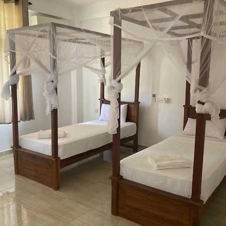 Savenrose Beach Villa Матара Экстерьер фото