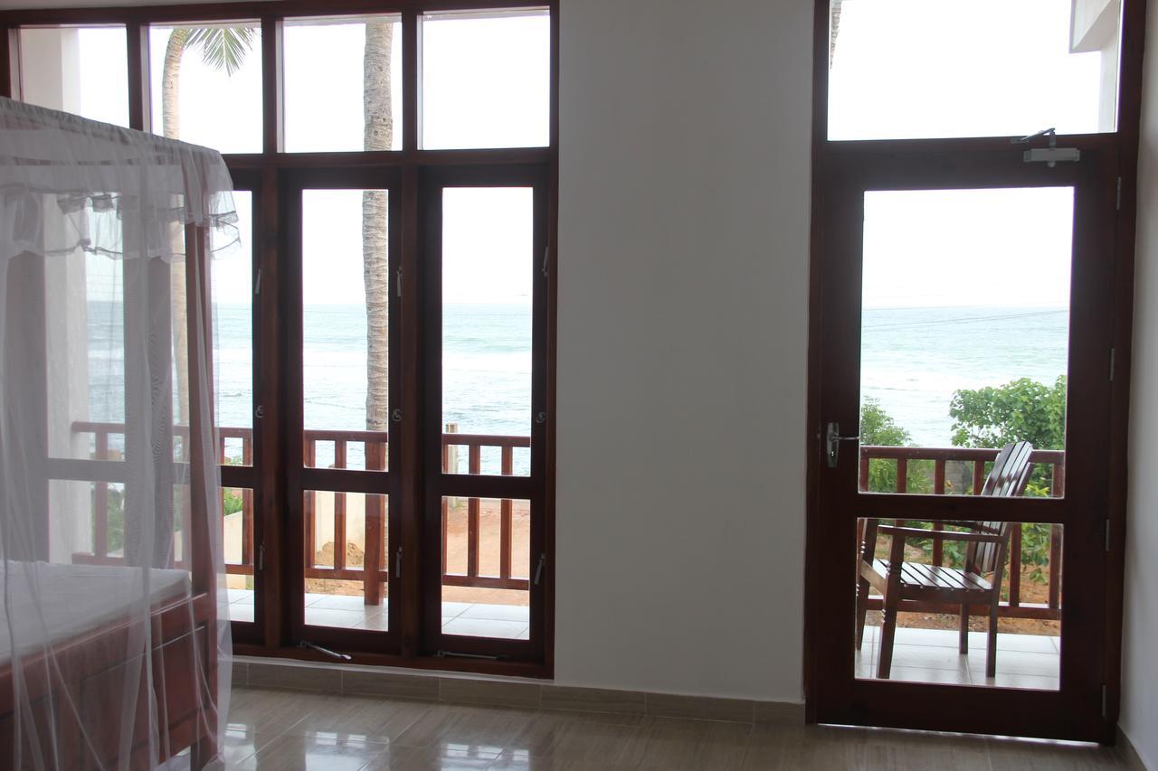 Savenrose Beach Villa Матара Экстерьер фото