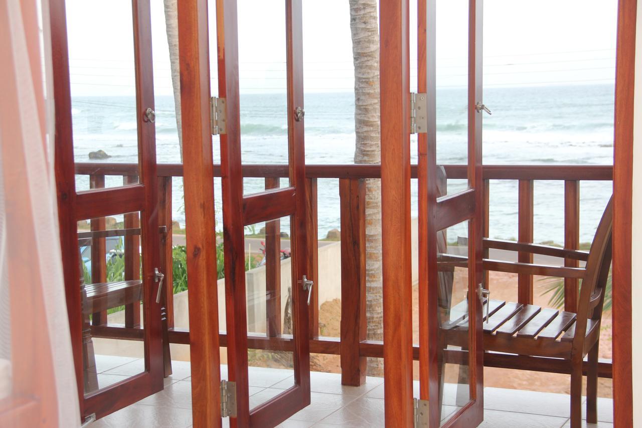 Savenrose Beach Villa Матара Экстерьер фото