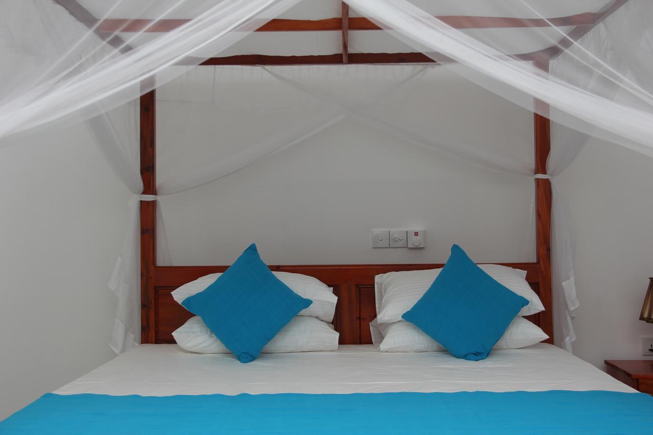 Savenrose Beach Villa Матара Экстерьер фото